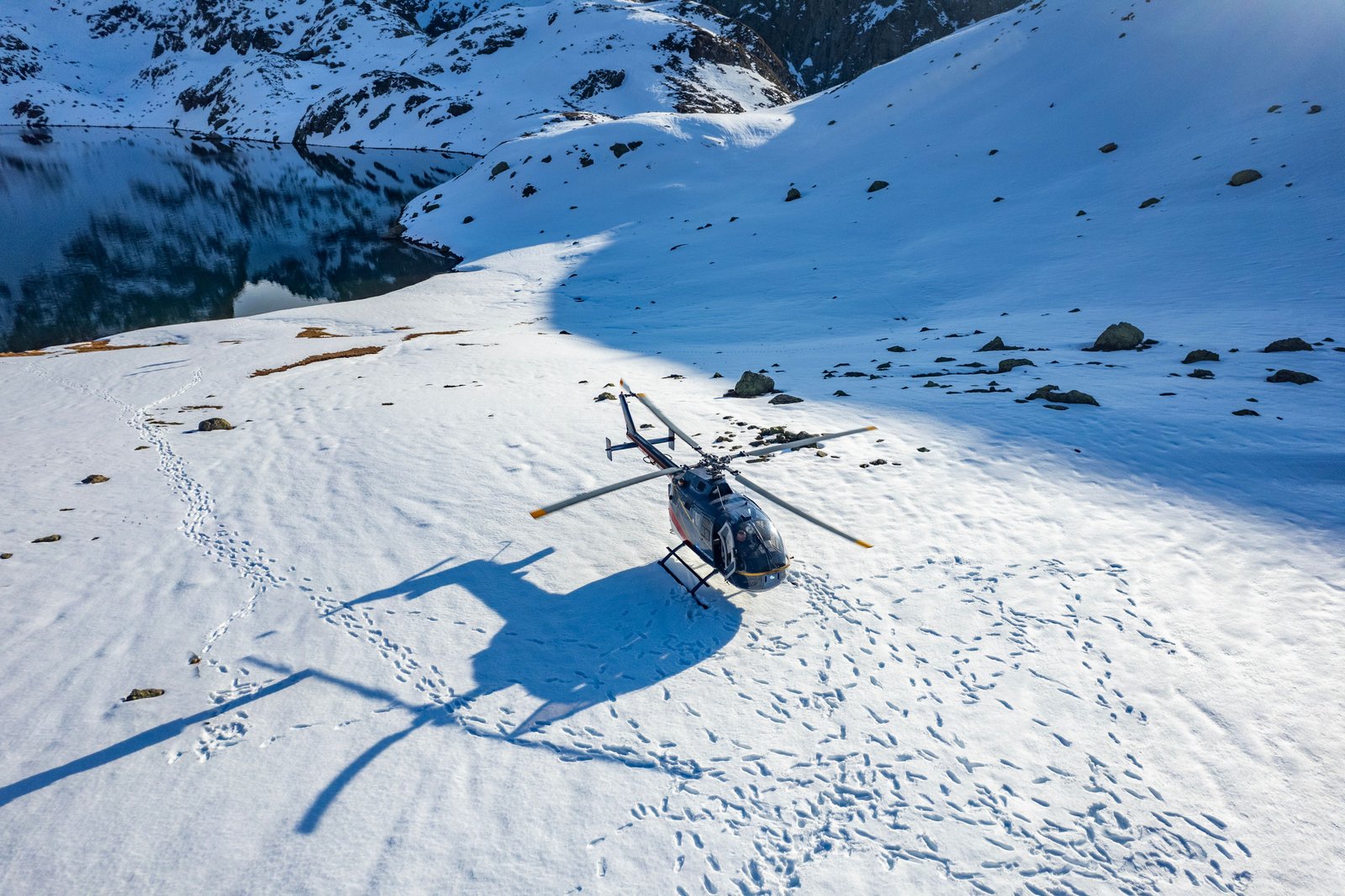 K2 Base Camp VIP Helicopter-Assisted Trek scenery 1